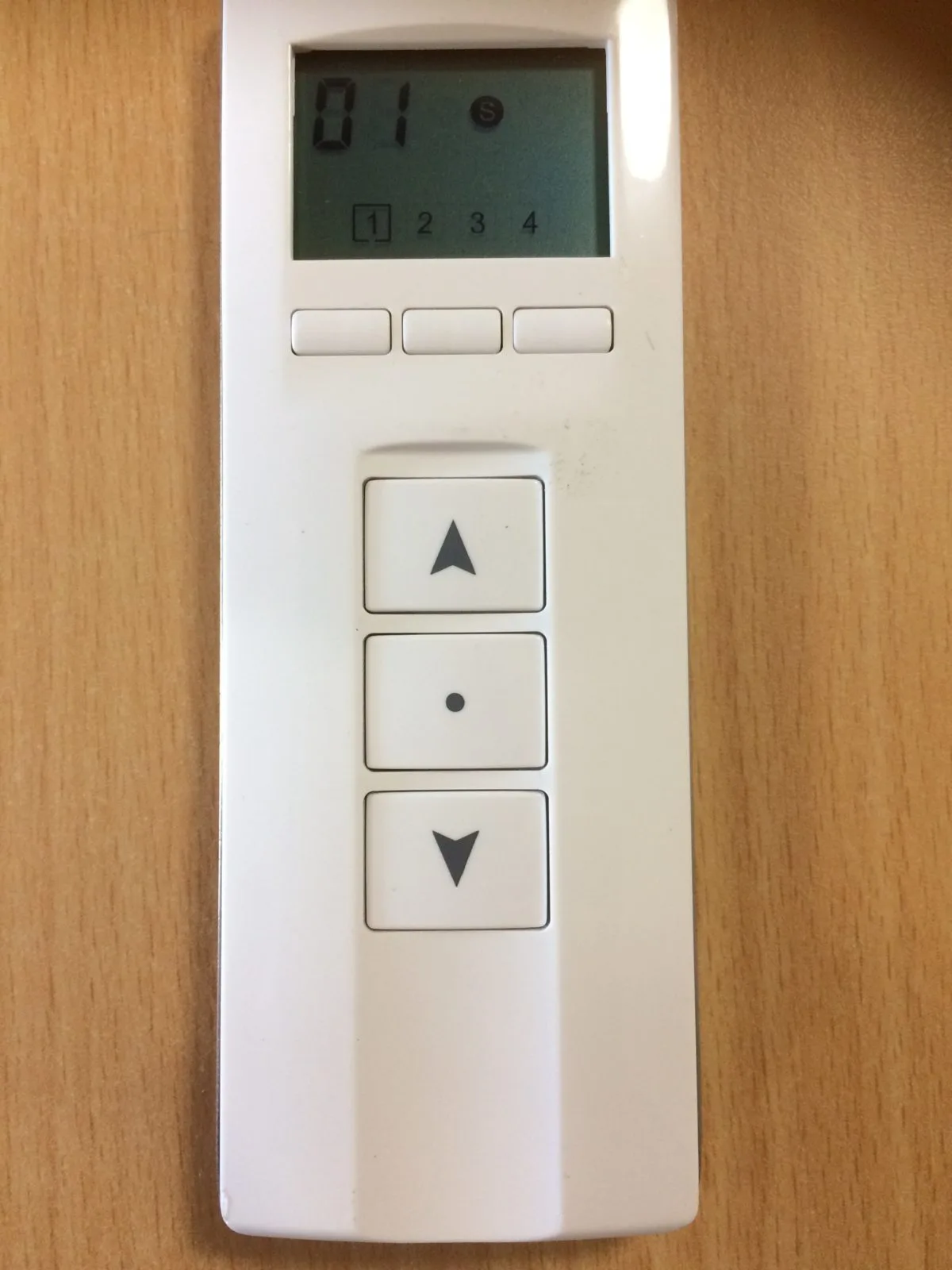 VOICE ACTIVATED BLINDS