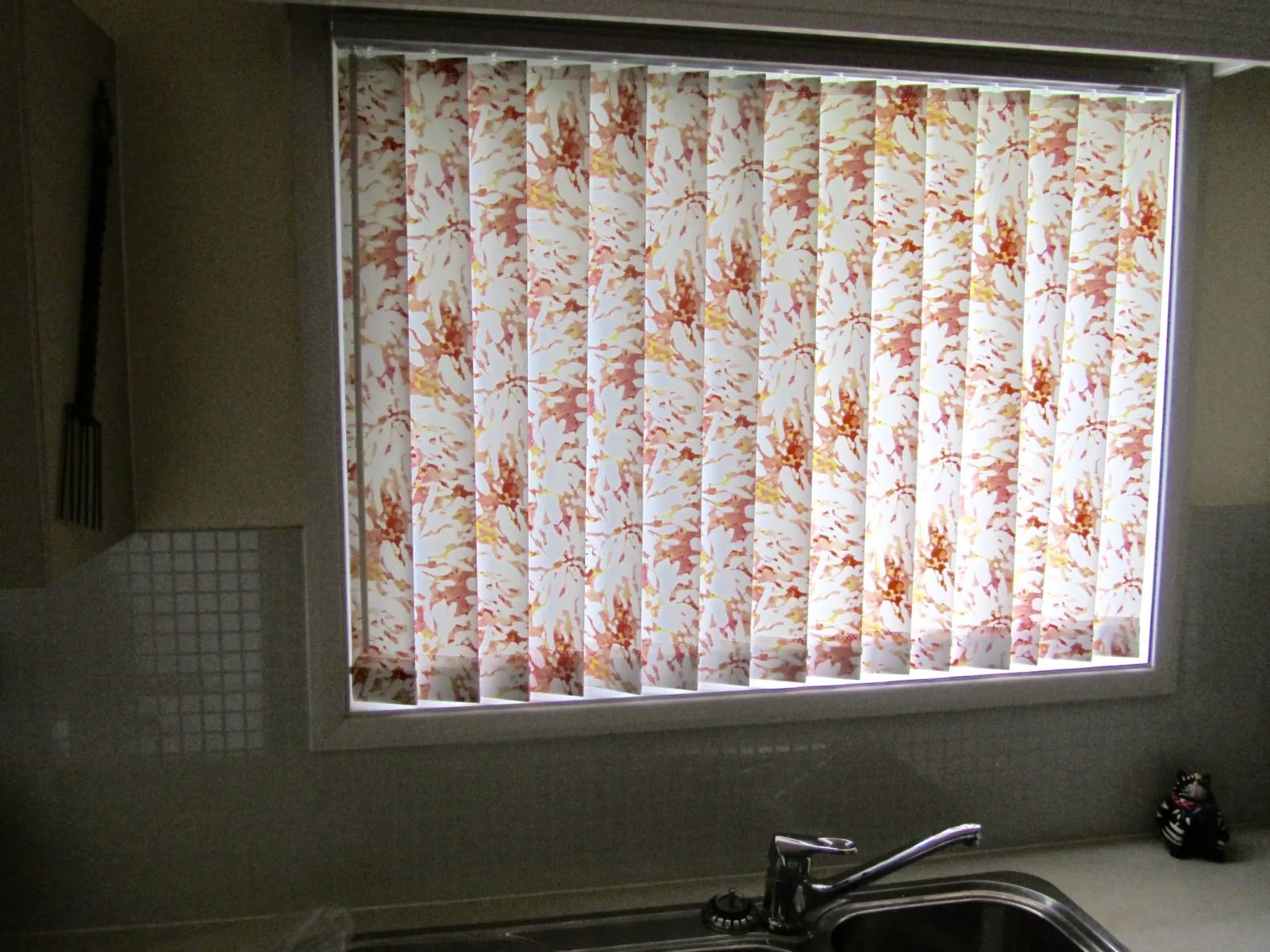 PATTERNED VERTICALS