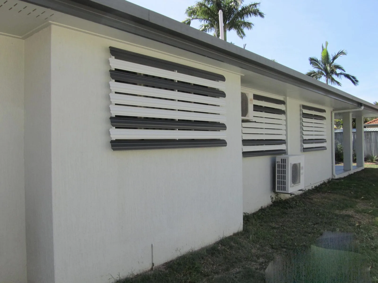 TROPICOOL TORNADO AWNING